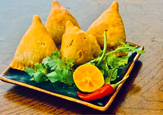 Picture of Samosa Vegetarian Fried  (Fresh homemade) 5 pcs
